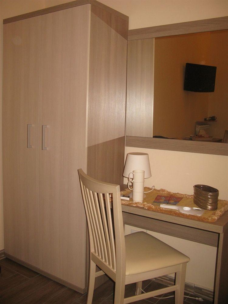 רומא Napoleone Suite מראה חיצוני תמונה